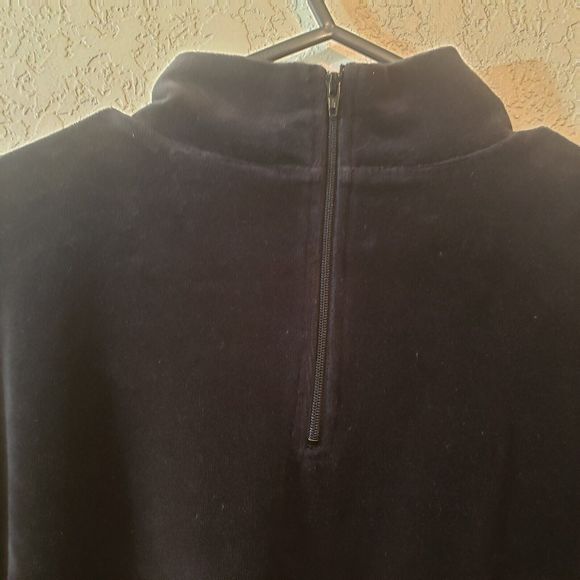The Tog Shop Womens Mock Neck Velour Top Size Large Black - Picture 8 of 10